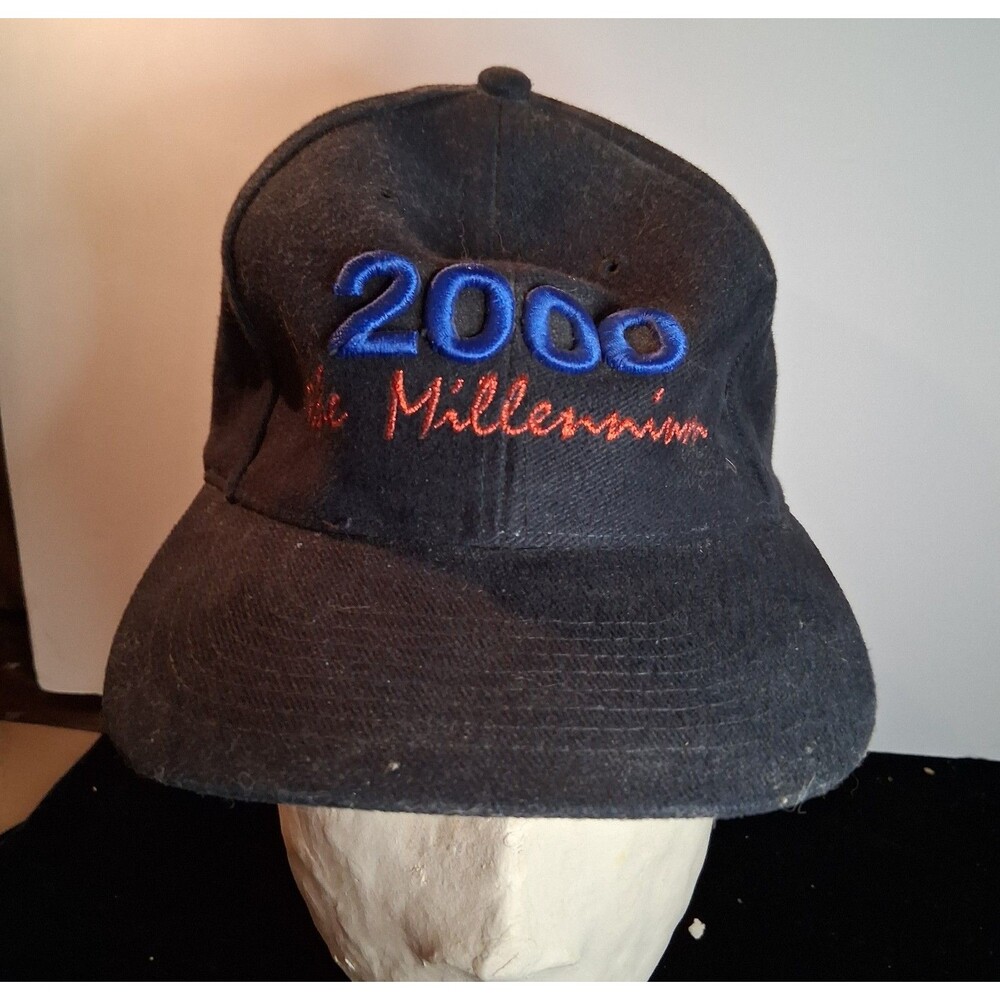2000 the millennium adjustable hat vintage
